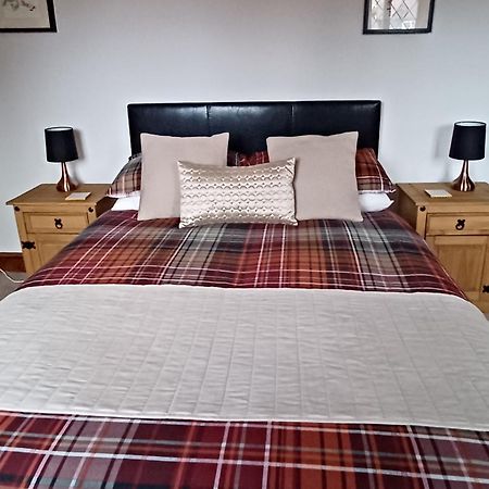 Woodpeckers Cottage B&B Pett Екстериор снимка